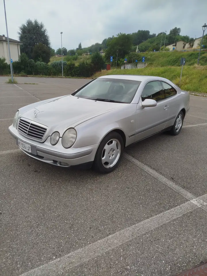 Mercedes-Benz CLK 200 Coupe k Elegance, foto 1