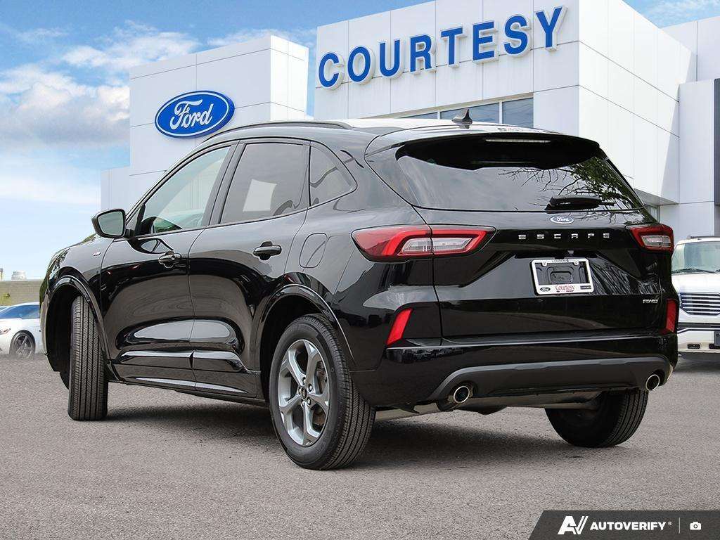 used 2024 Ford Escape car, priced at $26,700