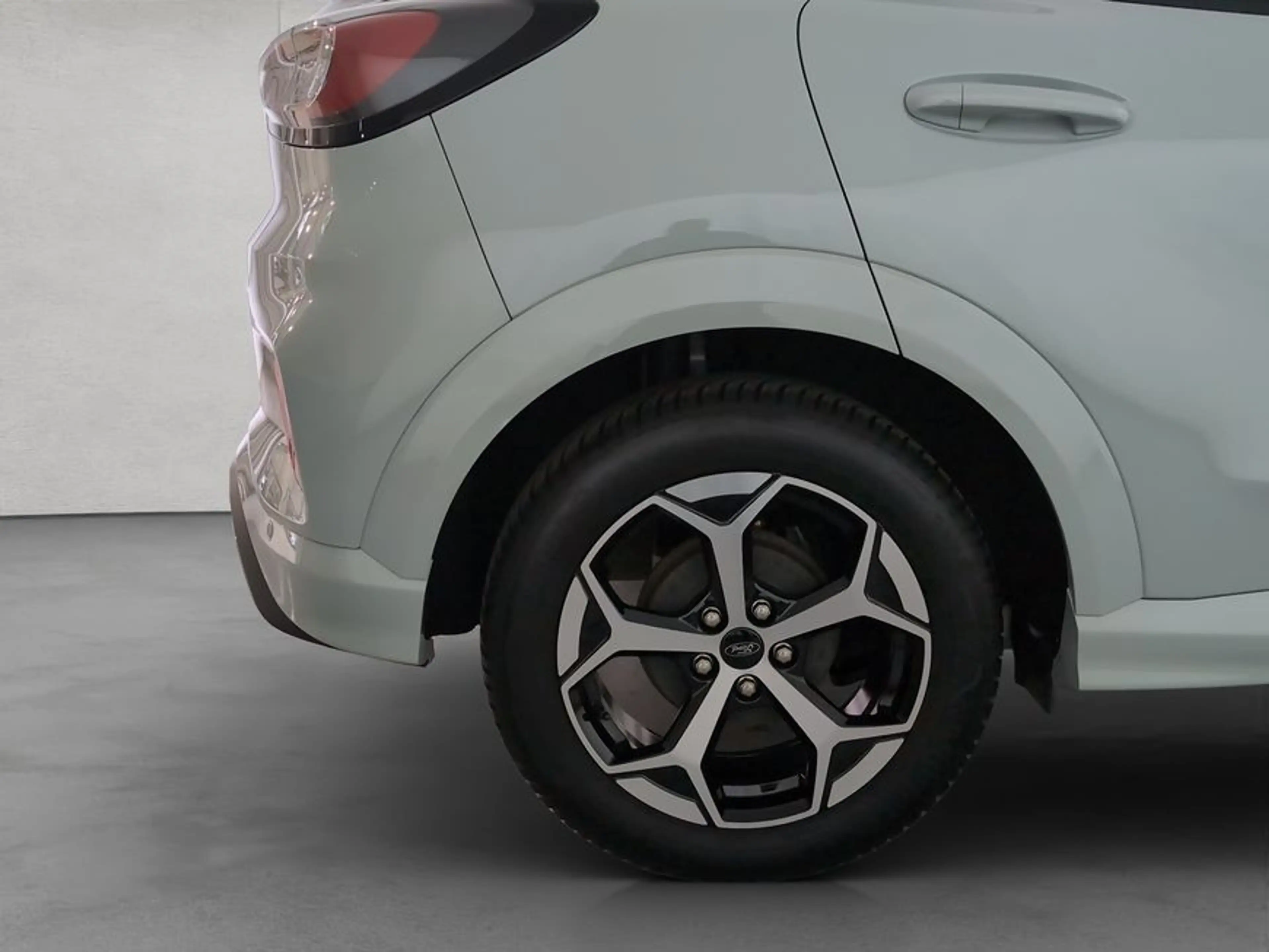 Ford Puma 1.0 EcoBoost Hybrid Aut. ST-LINE X +LED-MATRI — photo 29