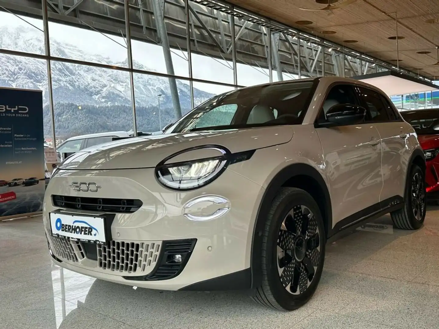 Fiat 600 Hybrid 100 La Prima Aut. Weiß - 2