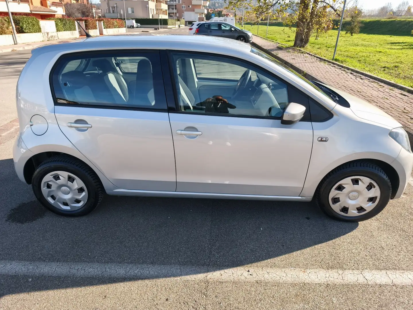 SEAT Mii 5p 1.0 ecofuel Reference 68cv - 2