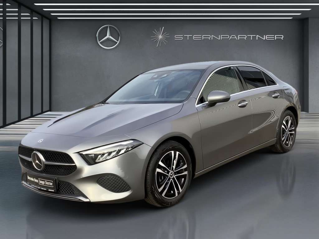 2023 Mercedes Benz A 200