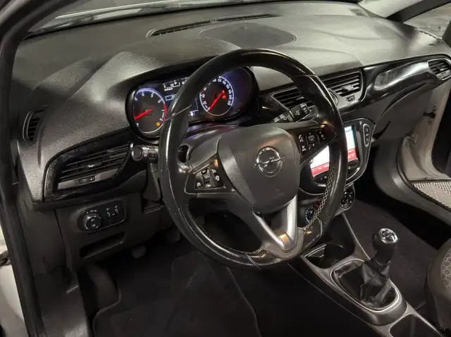 Opel Corsa view 10