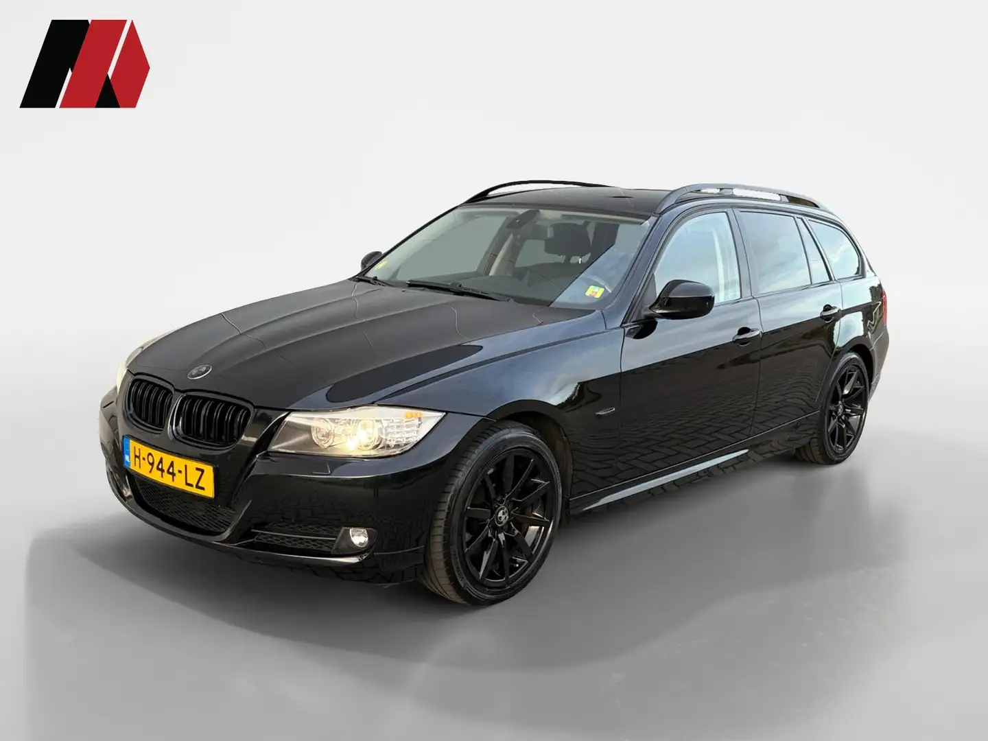 BMW 320 3-serie Touring 320i | Rijdt en schakelt perfect | Zwart - 1