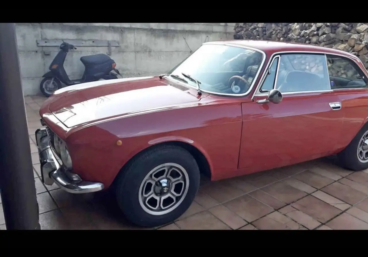 Alfa Romeo Gtv 2000, foto 2