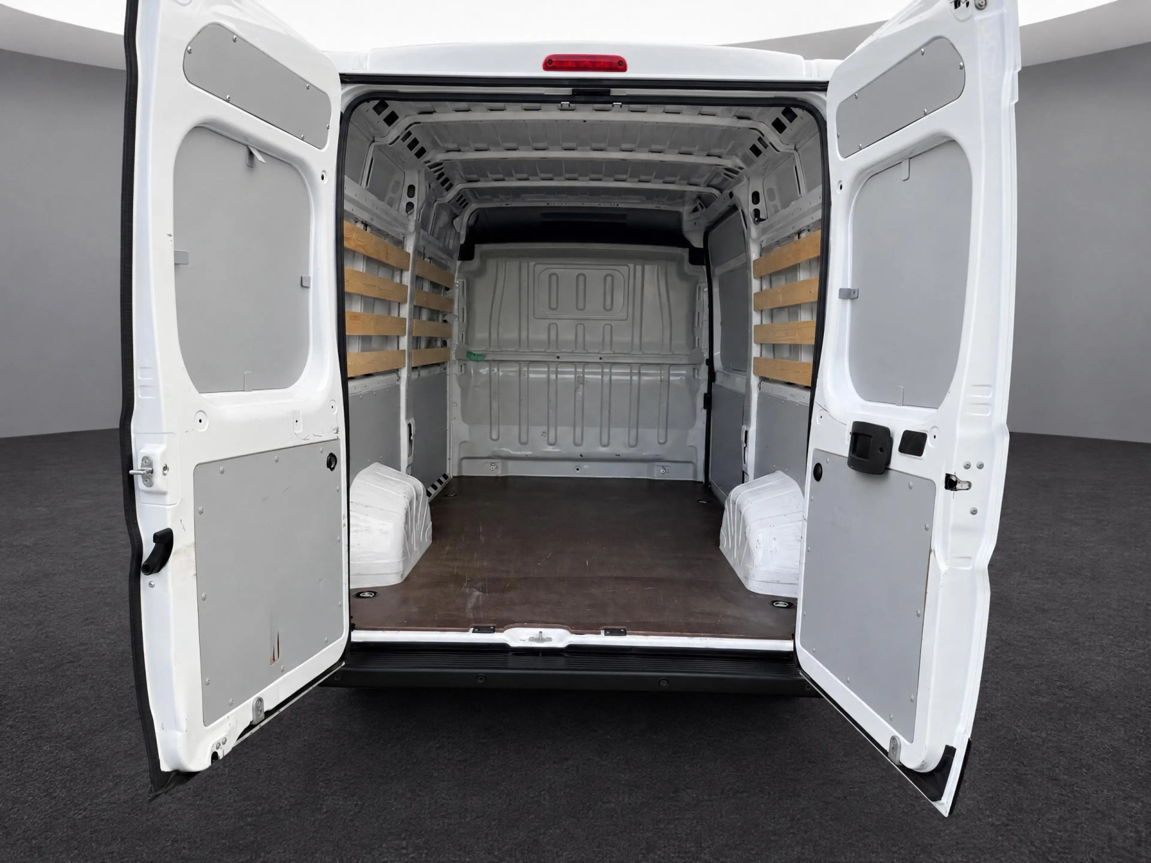 Citroen Jumper 2.2 BlueHDi 120 L2H2 3.3t STERKE BUS ! — photo 8