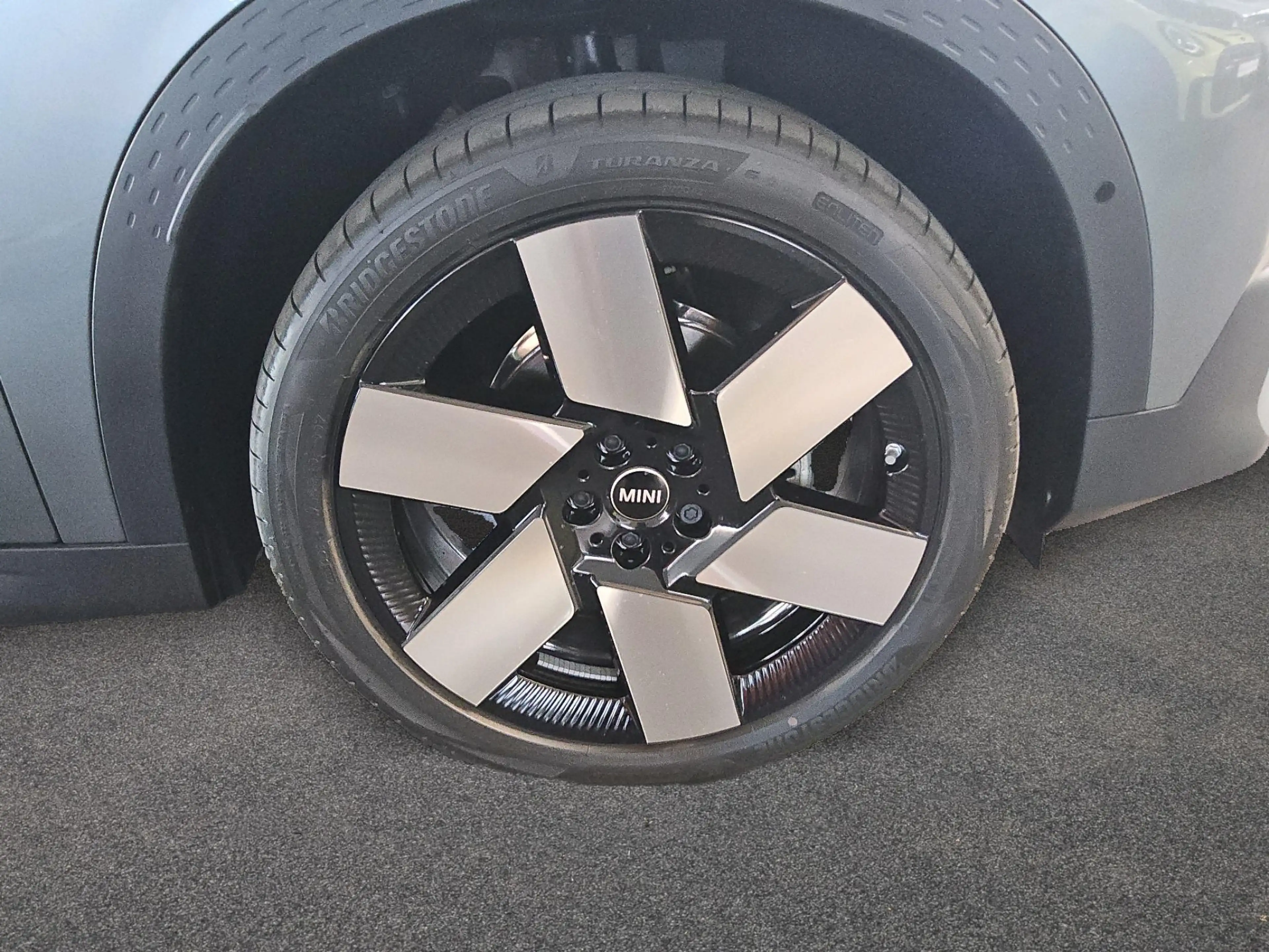 MINI Countryman D Favoured Trim — photo 10