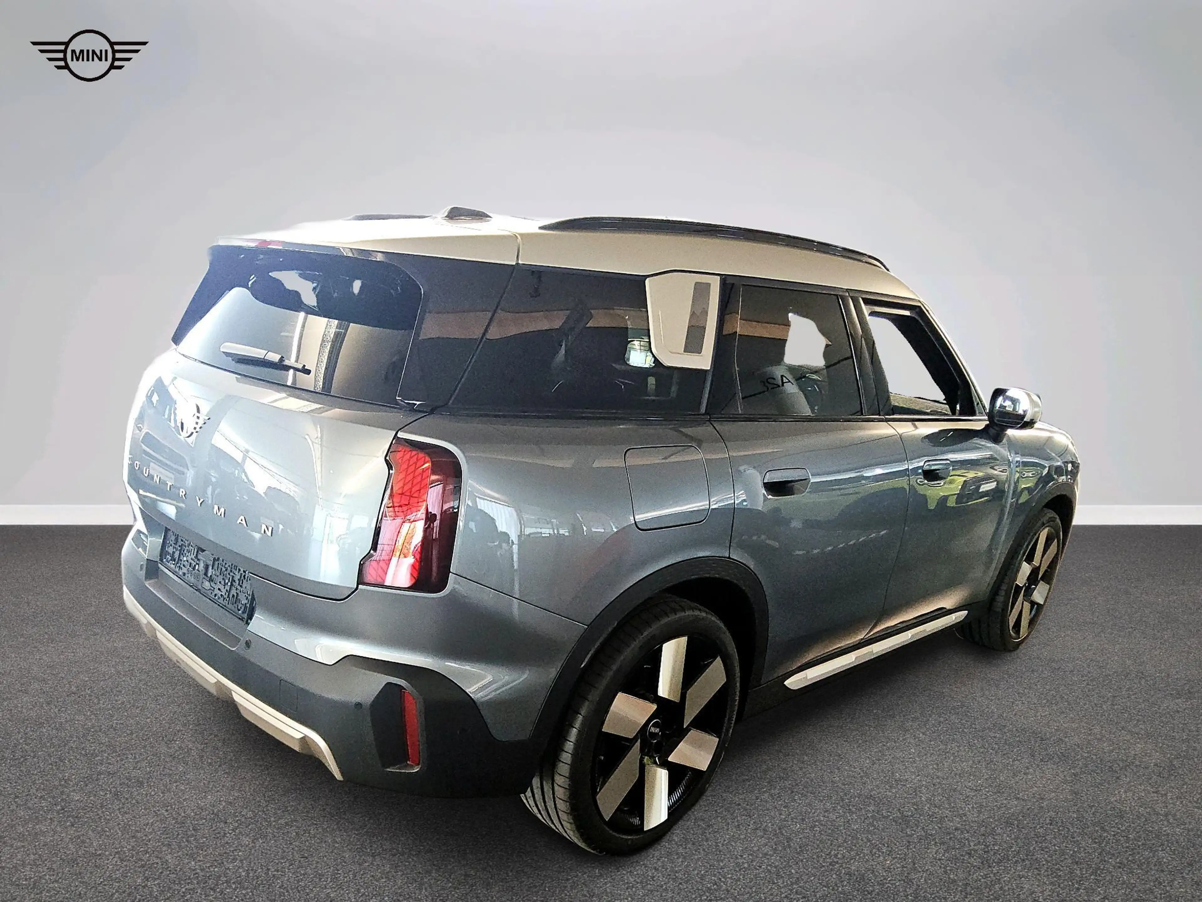 MINI Countryman D Favoured Trim — photo 4