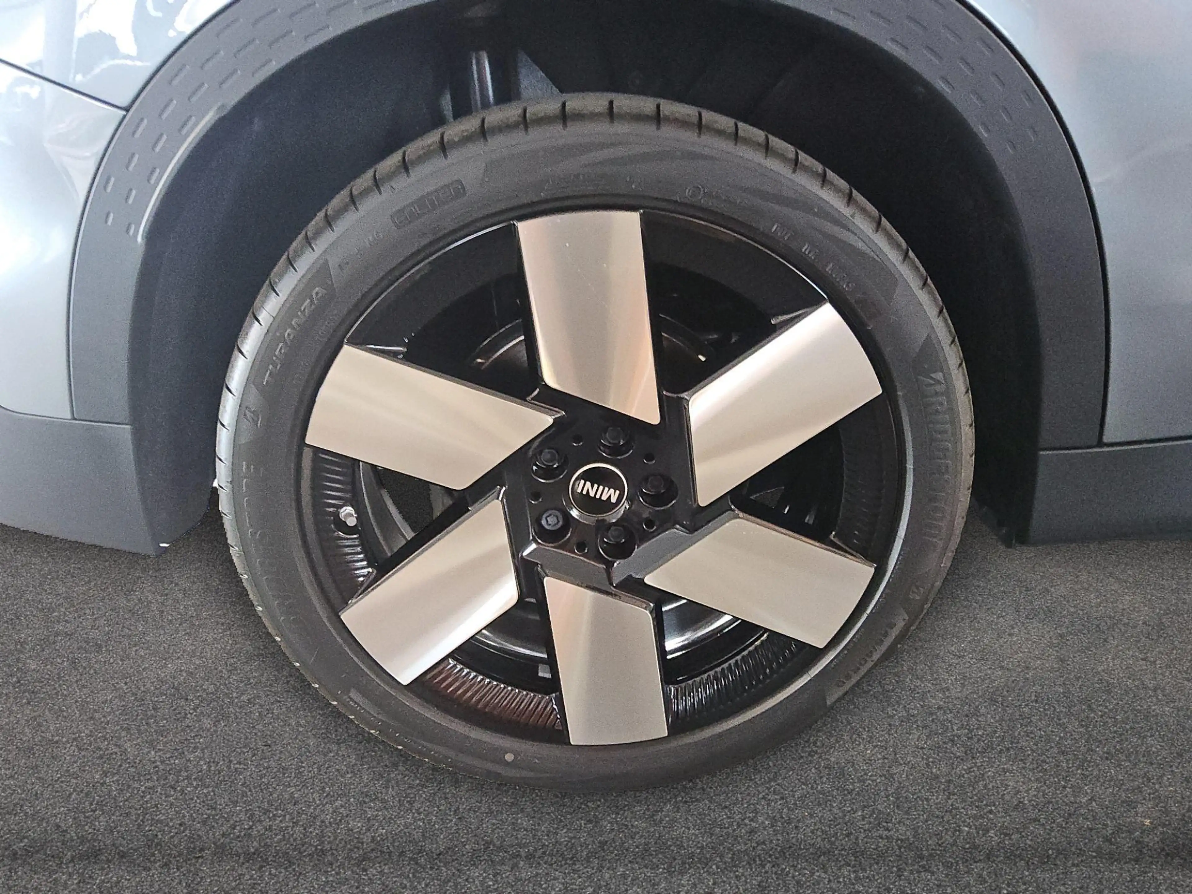 MINI Countryman D Favoured Trim — photo 12