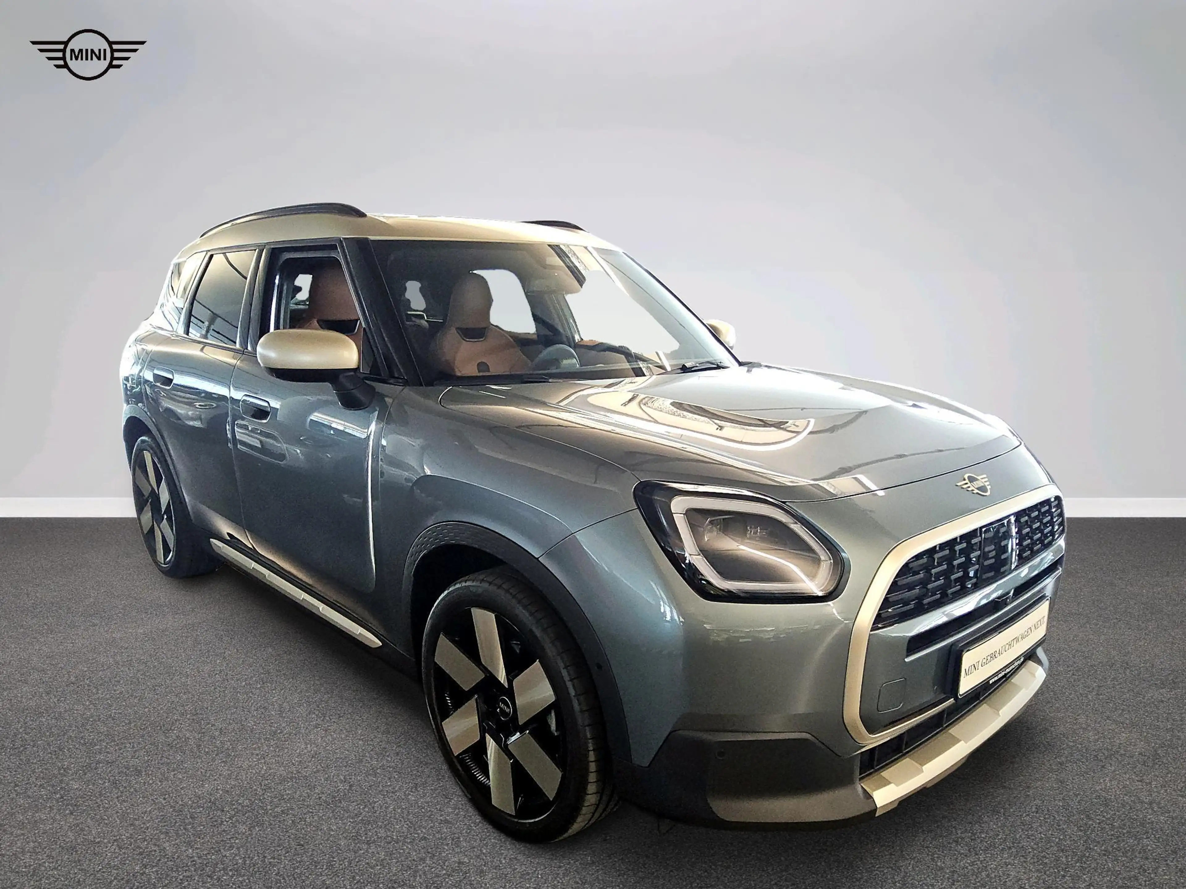 MINI Countryman D Favoured Trim — photo 14