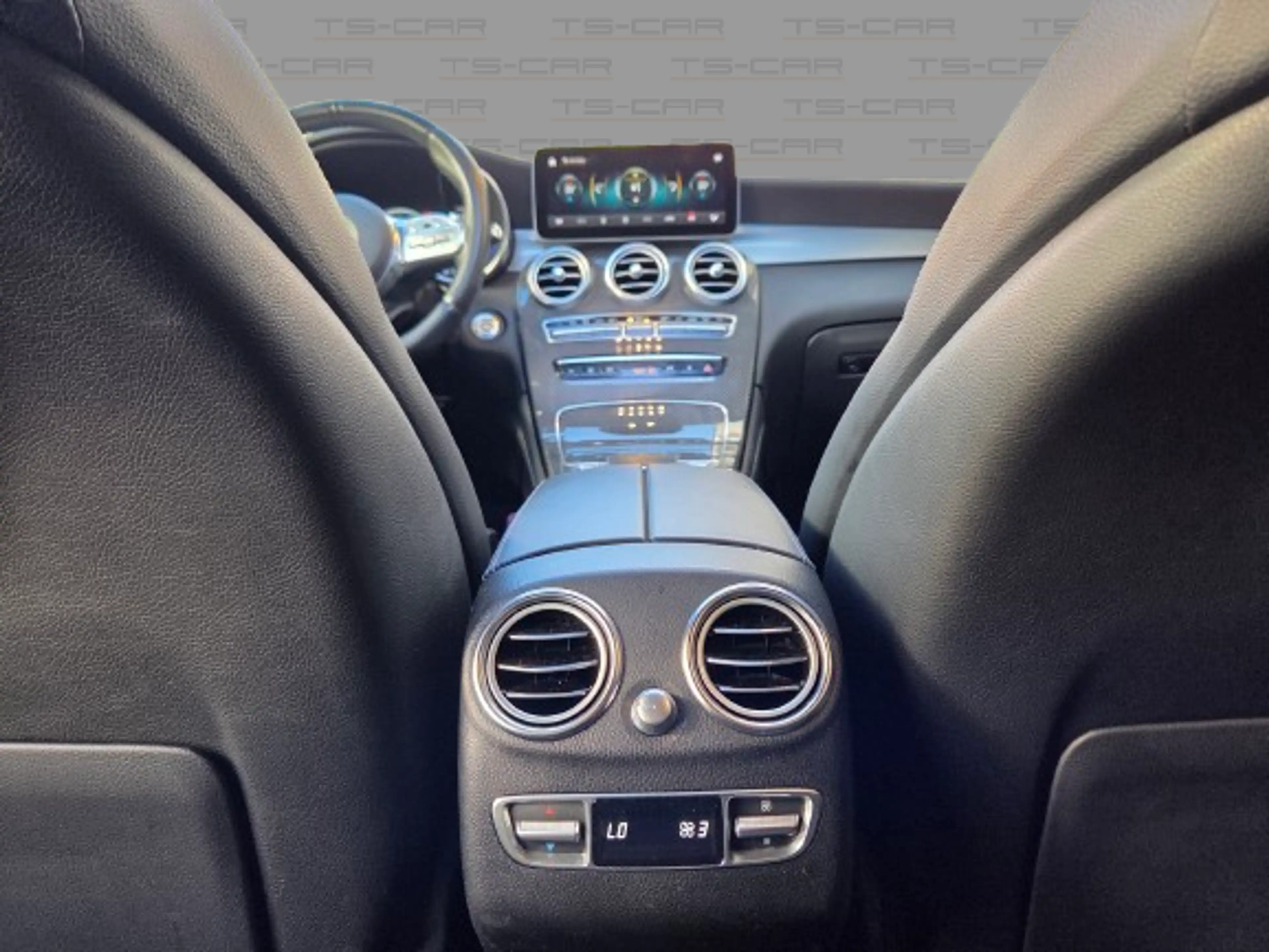 Mercedes-Benz GLC 43 AMG AMG GLC Coupe 43 4Matic AMG Speedshift TCT 9G — photo 11
