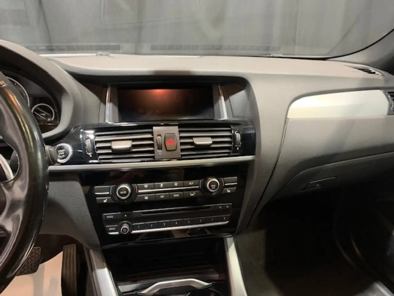 BMW X4 снимка BMW X4