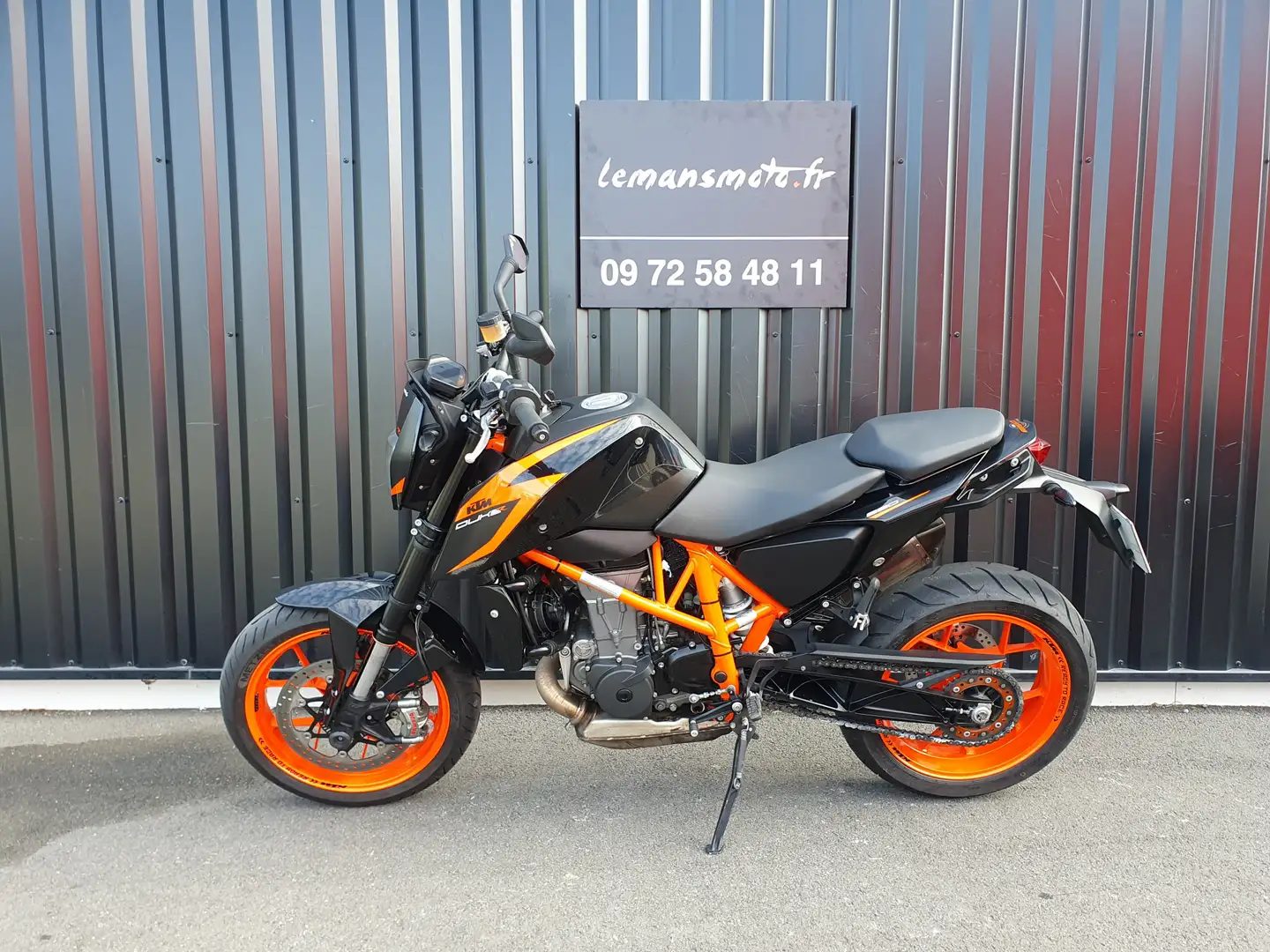 KTM 690 Duke - 2