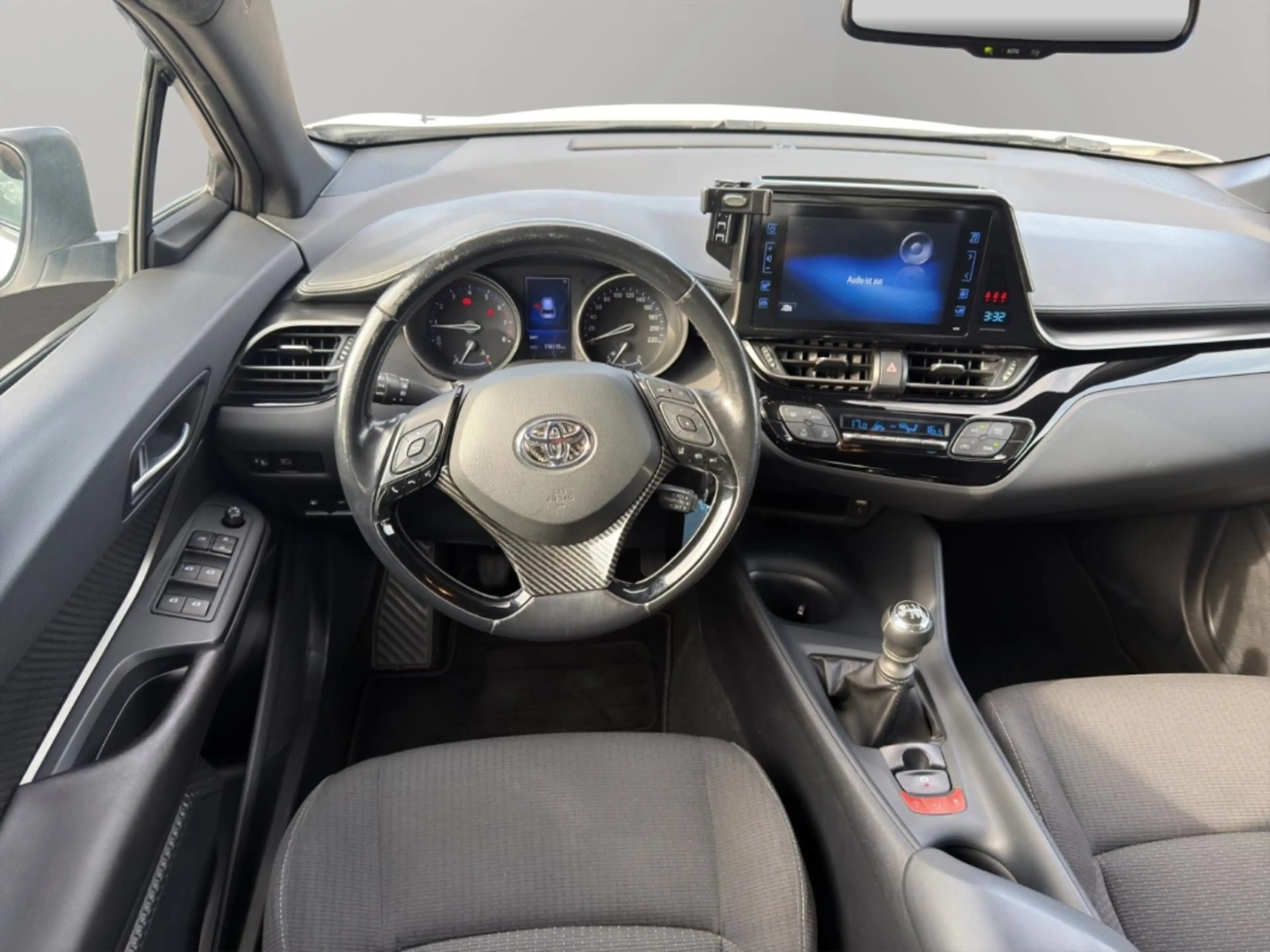 Toyota C-HR 1,2 Turbo Flow 4x2 LED+KAMERA+AHK+KLIMAAUTOMATIK — photo 10