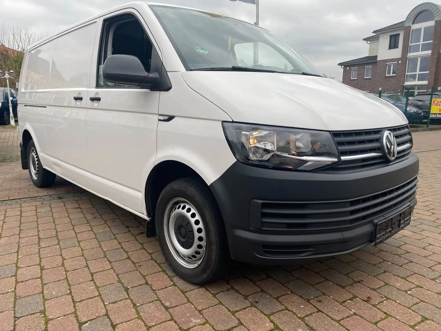 Volkswagen T6 Transporter 2.0 TDI-Kasten lang+DSG+Automatik+Klima Weiß - 1