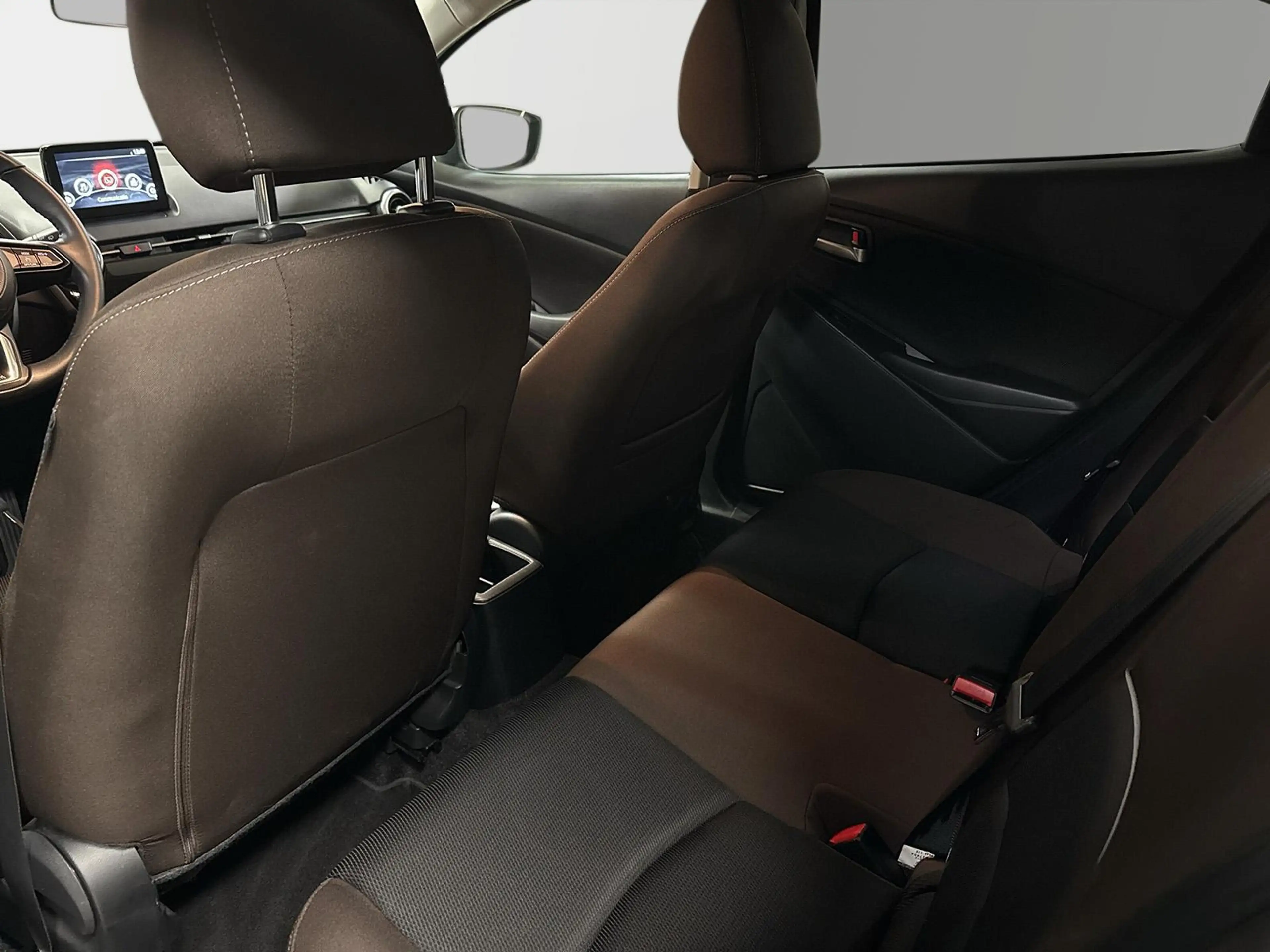 Mazda 2 1.5 Skyactiv-G Style Selected — photo 22