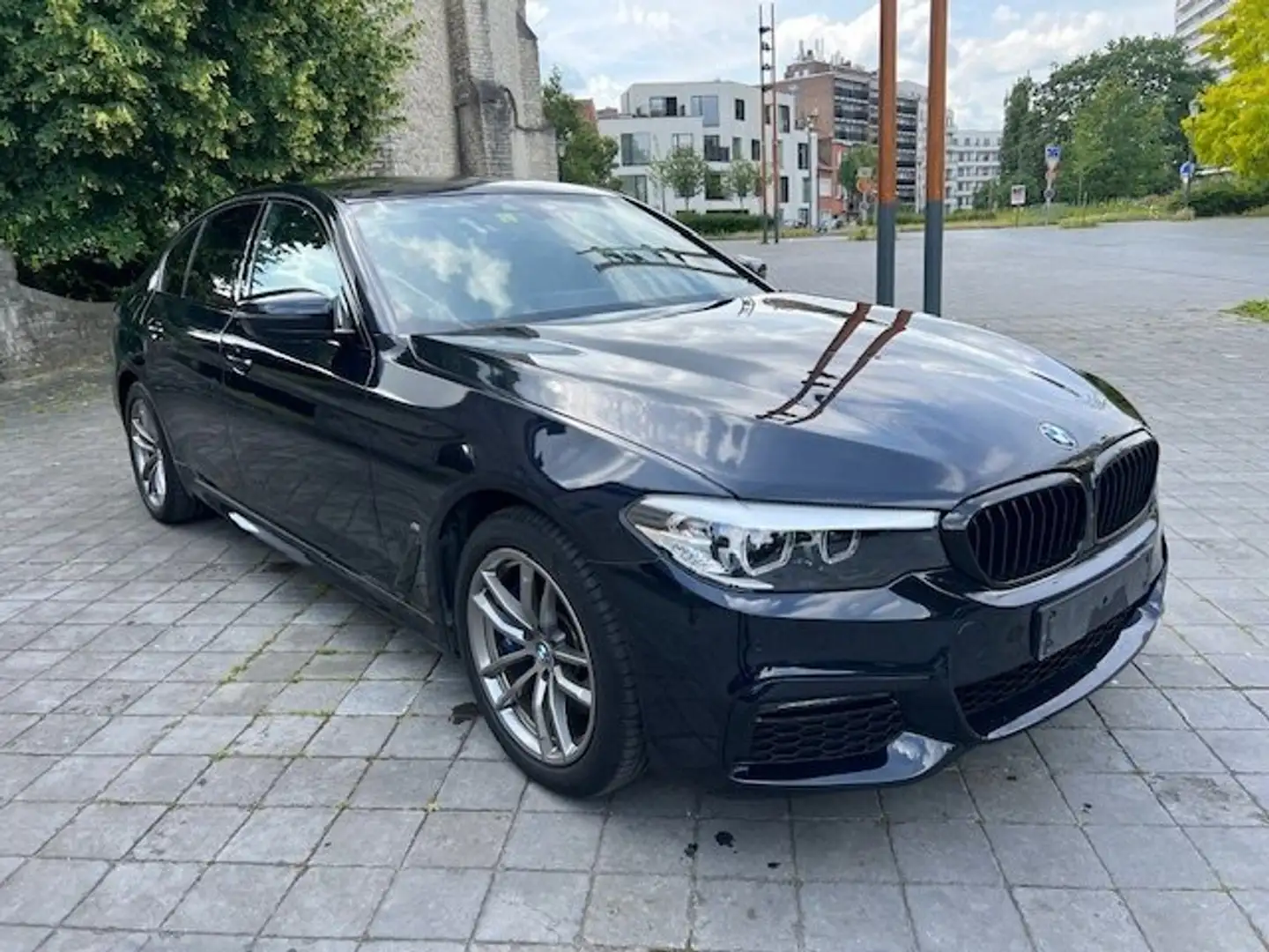 BMW 530 530eA PACK M Performance Zwart - 1