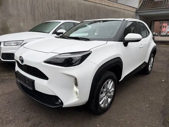 Toyota Yaris Cross 1.5 Hybrid FWD Comfort *R-Kamera*