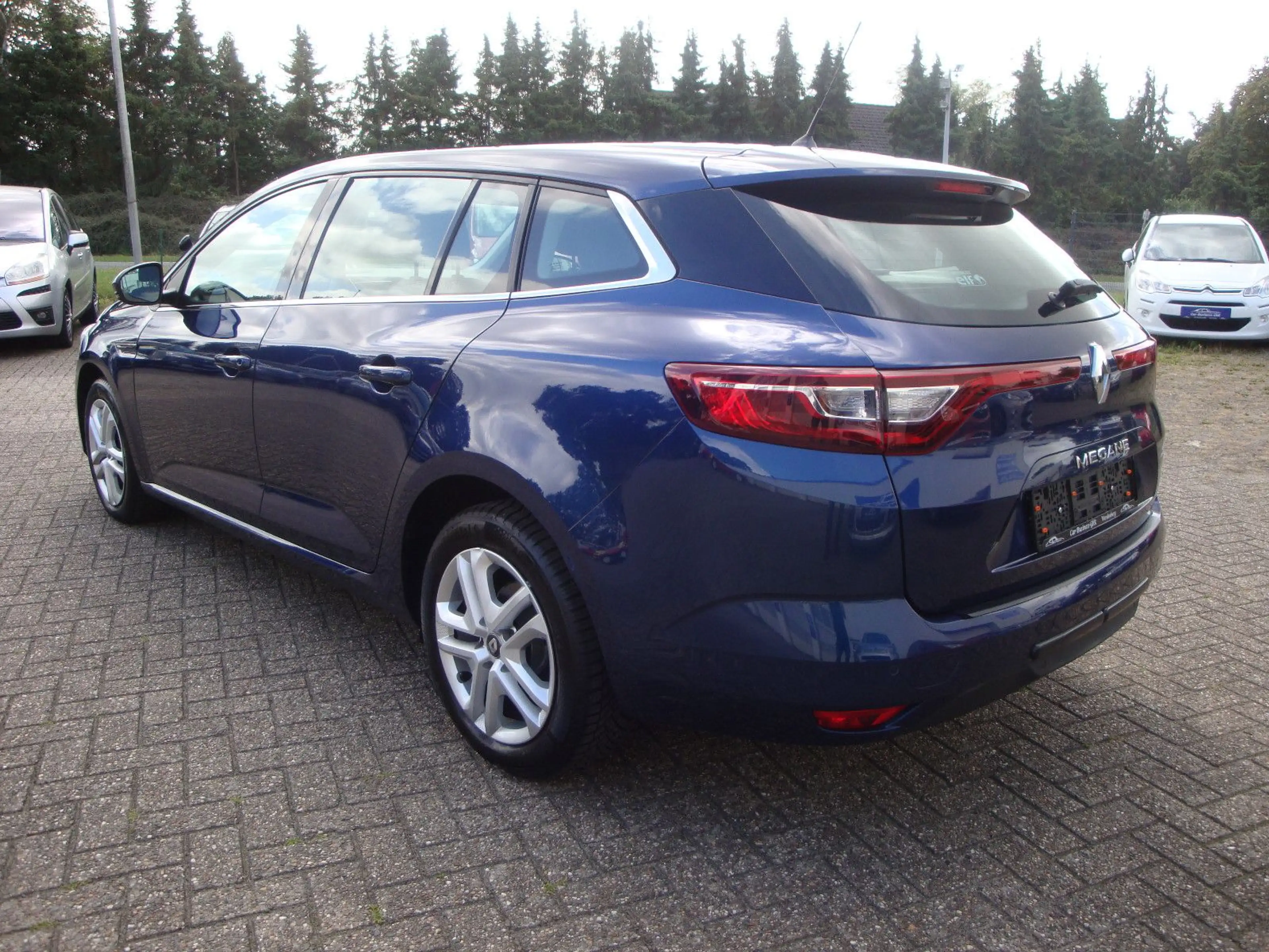 Renault Megane IV Grandtour Play — photo 6