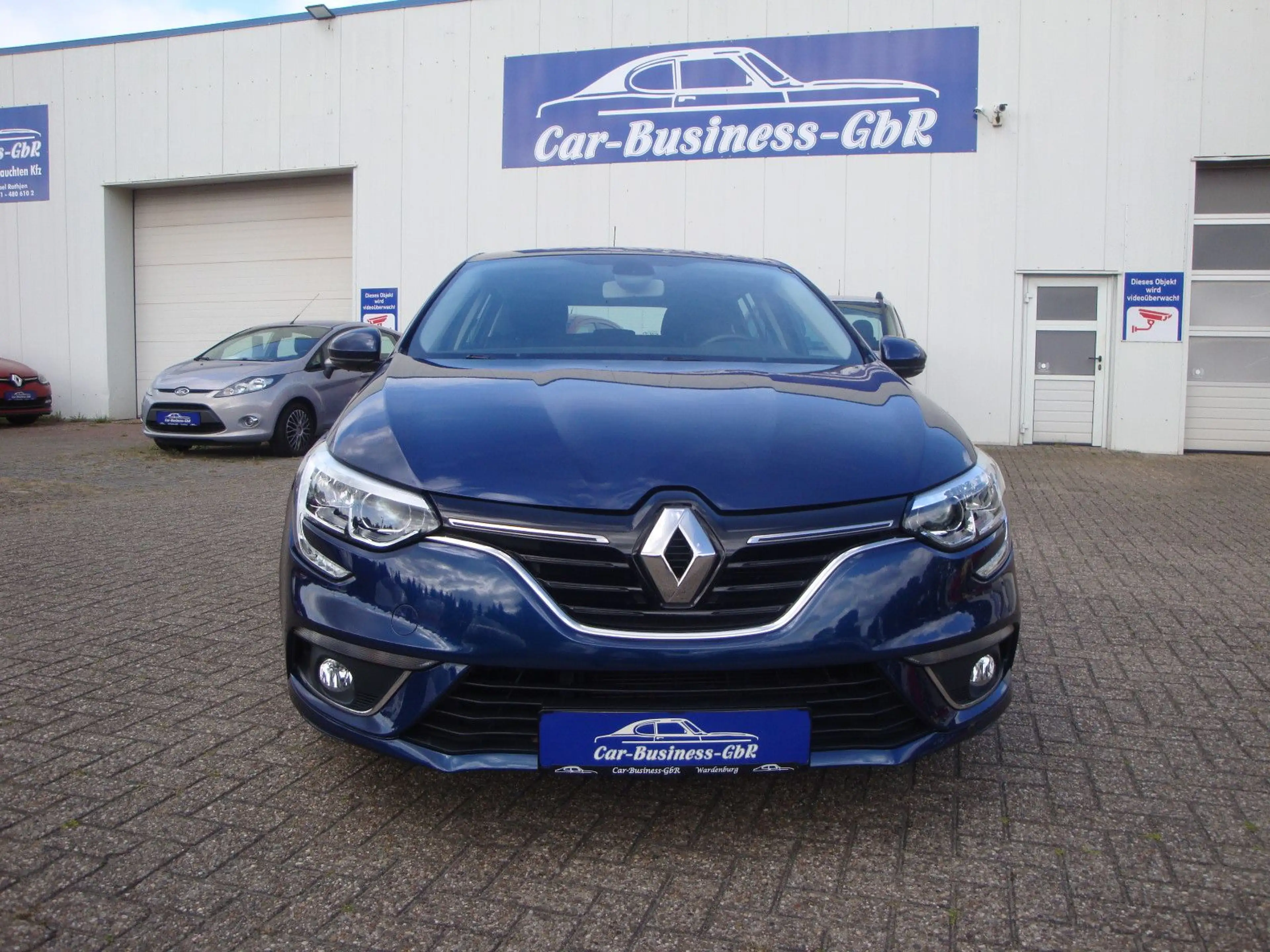 Renault Megane IV Grandtour Play — photo 2