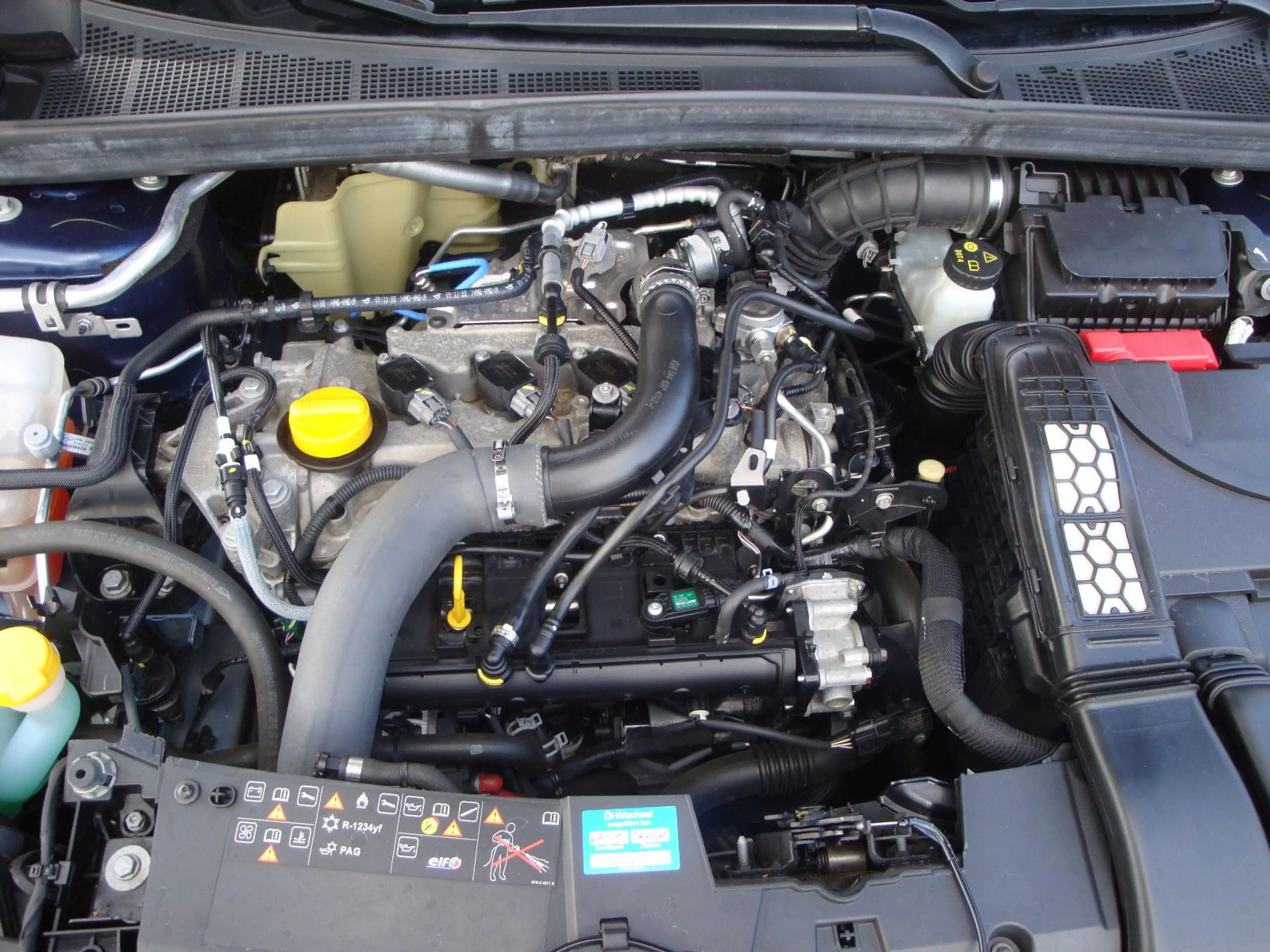 Renault Megane IV Grandtour Play — photo 15