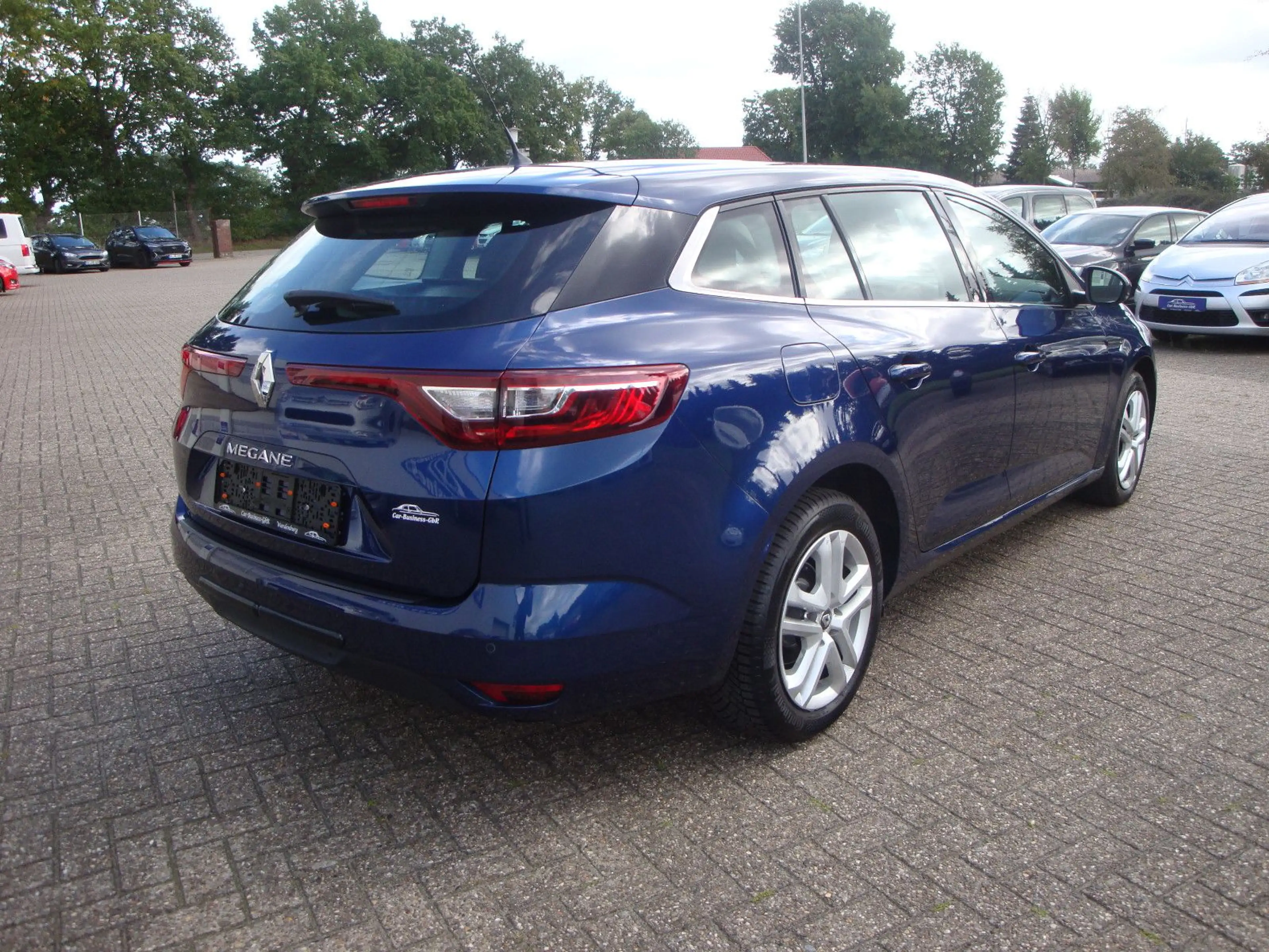 Renault Megane IV Grandtour Play — photo 4