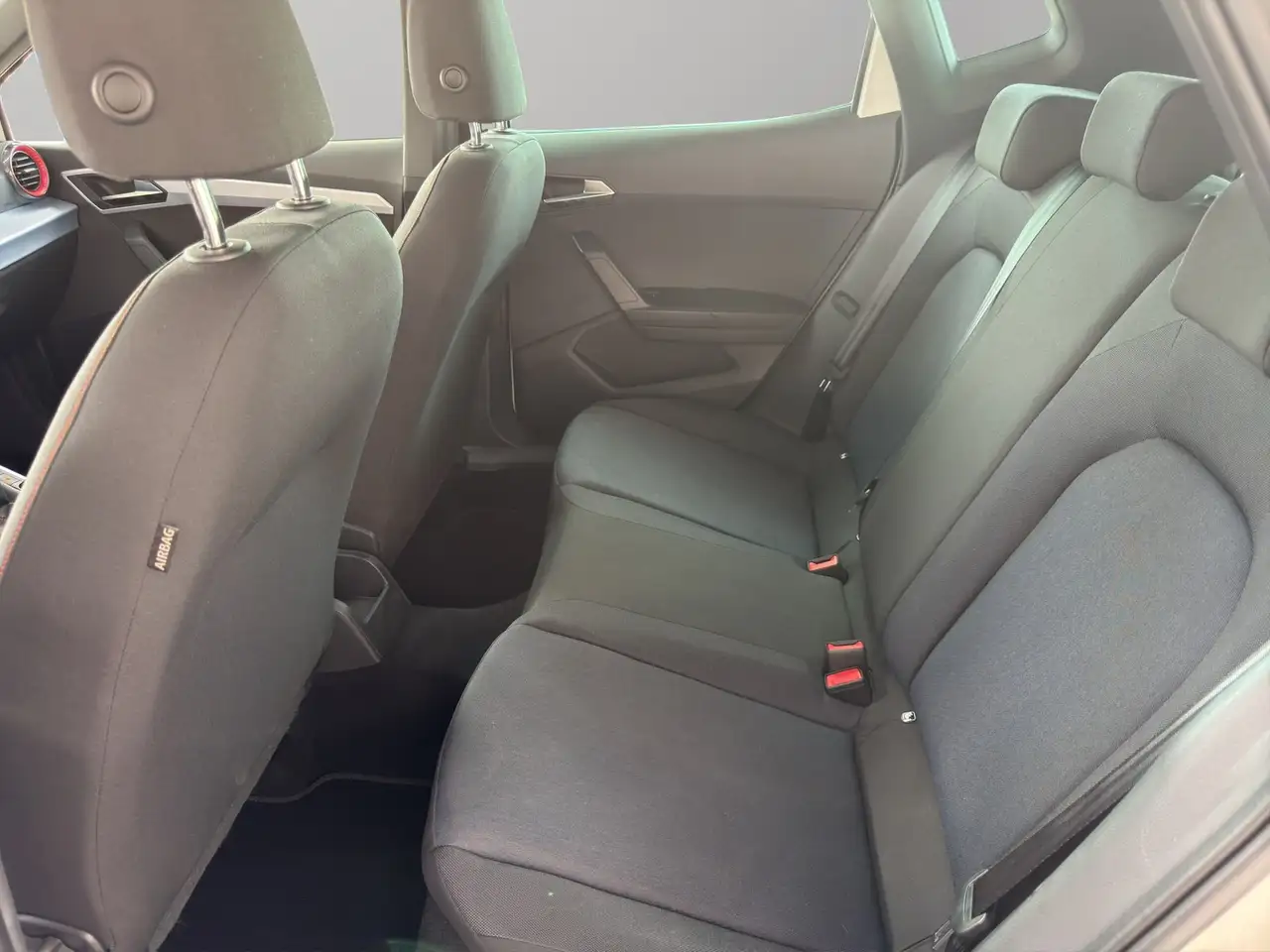 SEAT Arona 1,0 TSI FR Navi RFK LED, миниатюра 13