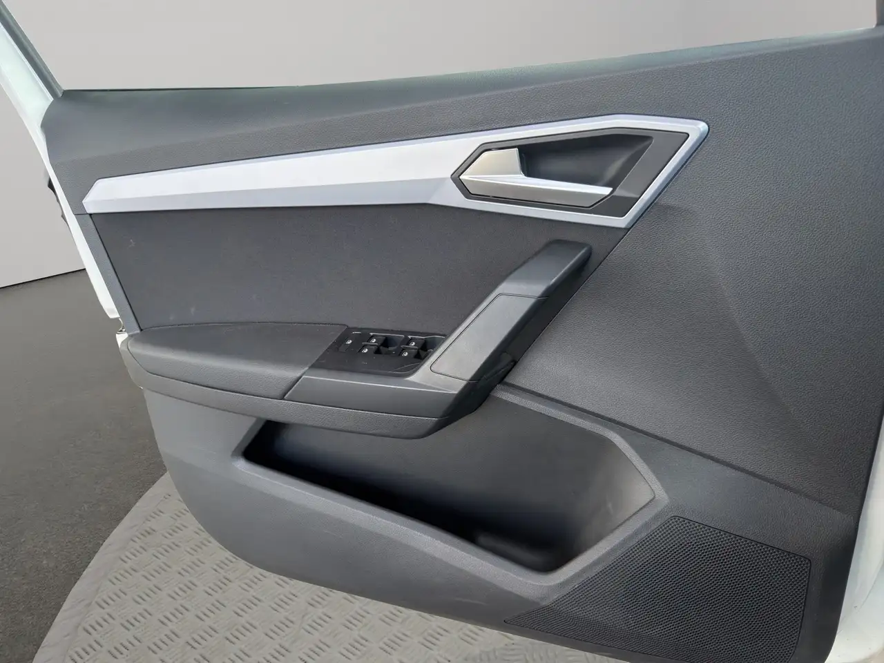 SEAT Arona 1,0 TSI FR Navi RFK LED, миниатюра 12