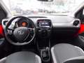 Toyota Aygo 1.0 VVT-i x-play Carplay Airco Camera Elek Pakket Rood - thumbnail 10