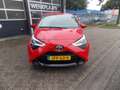 Toyota Aygo 1.0 VVT-i x-play Carplay Airco Camera Elek Pakket Rood - thumbnail 3