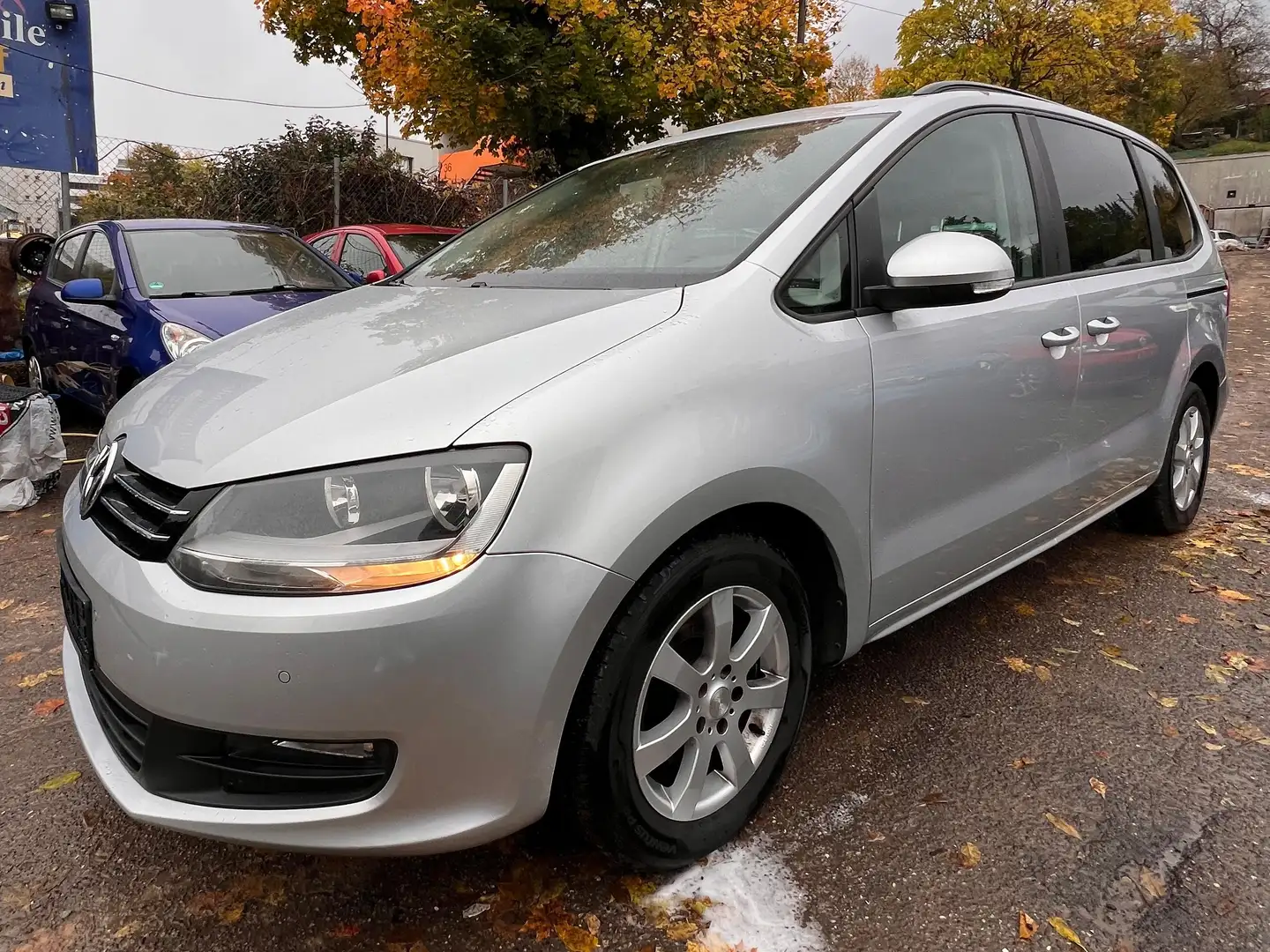 Volkswagen Sharan Trendline BMT Grau - 2