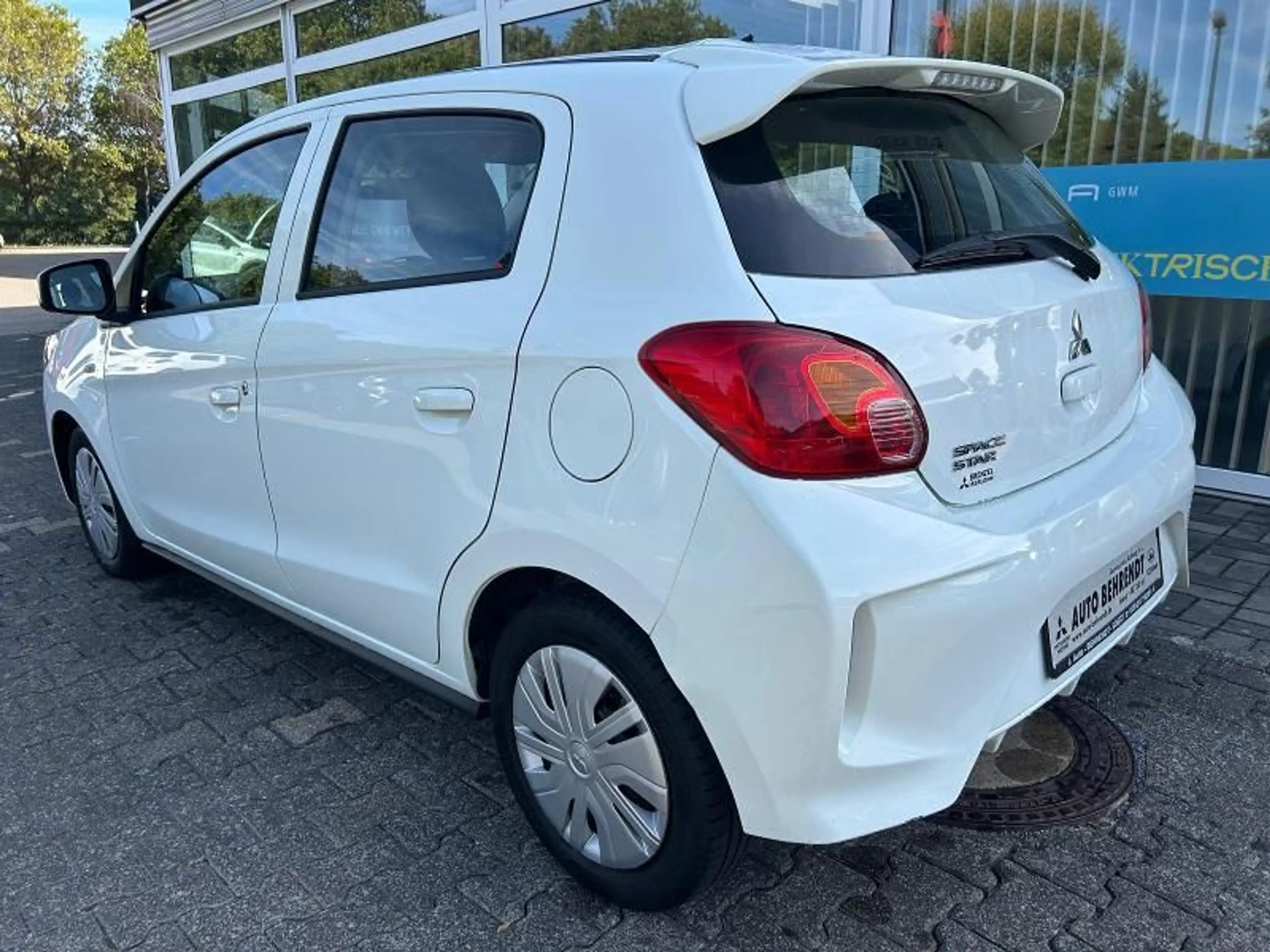 Mitsubishi Space Star Select 1.2 MIVEC 5-Gang *Klima* — photo 4