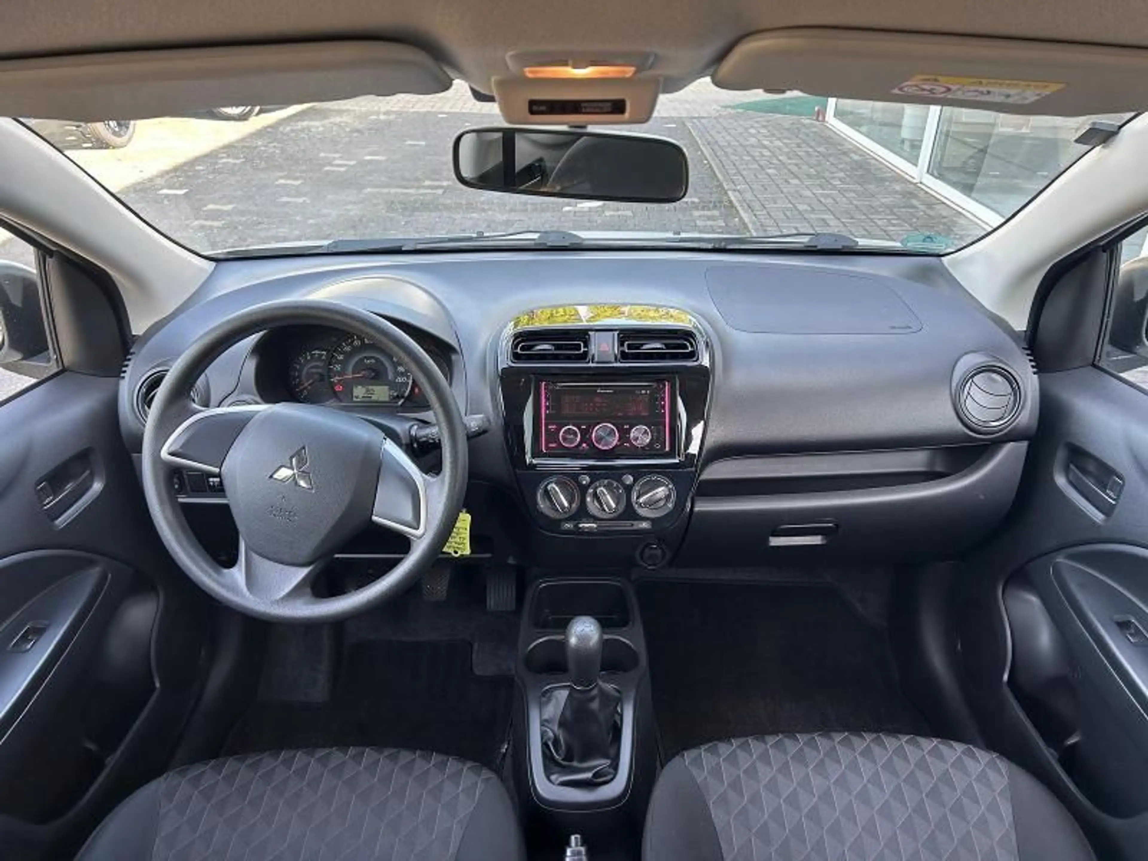 Mitsubishi Space Star Select 1.2 MIVEC 5-Gang *Klima* — photo 12