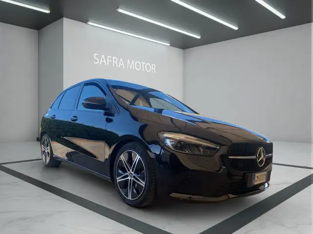 Mercedes-Benz A 180 B 180 d Automatic Advanced Progressive Plus