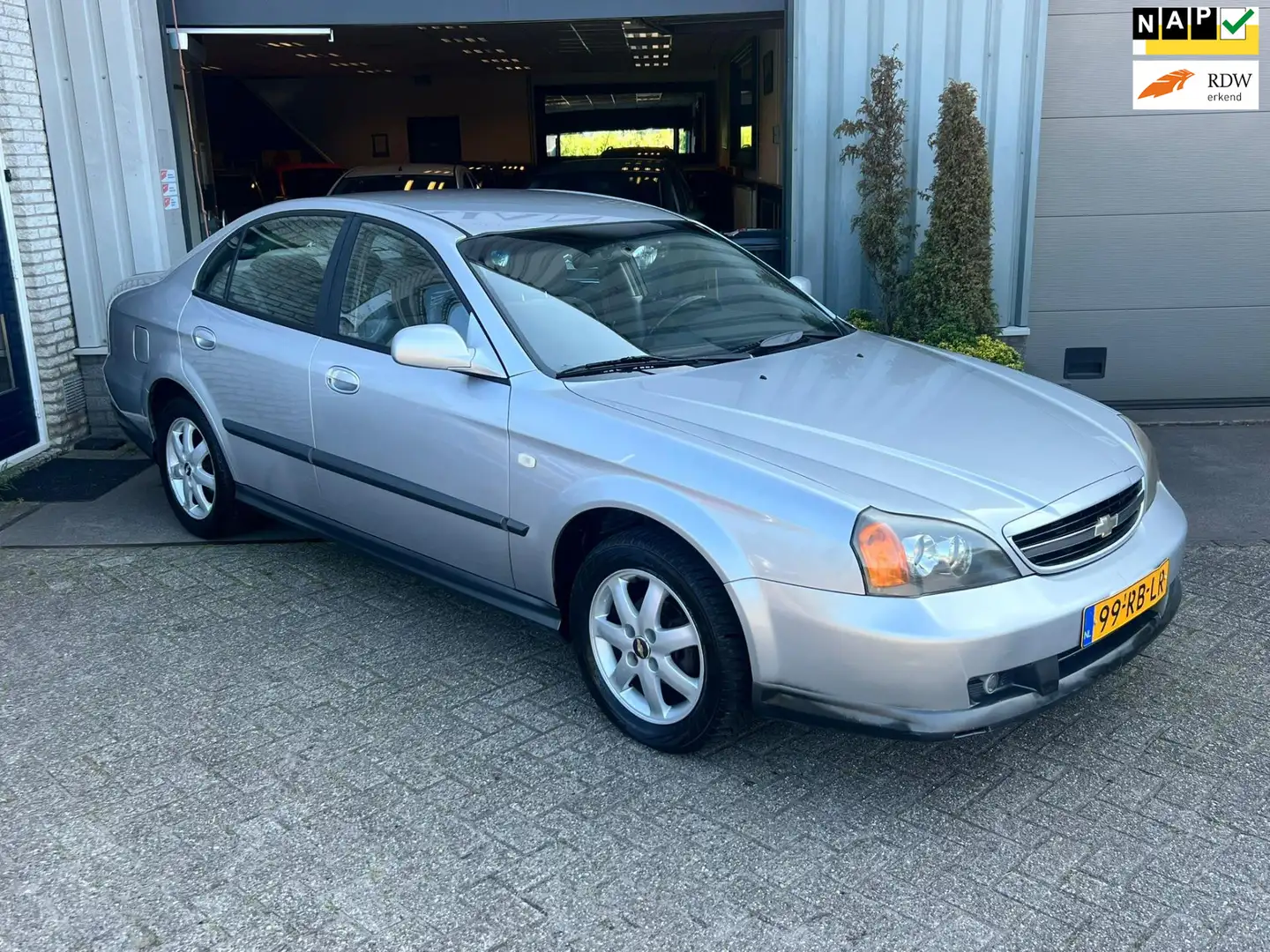 Chevrolet Evanda 2.0 Style Gris - 1