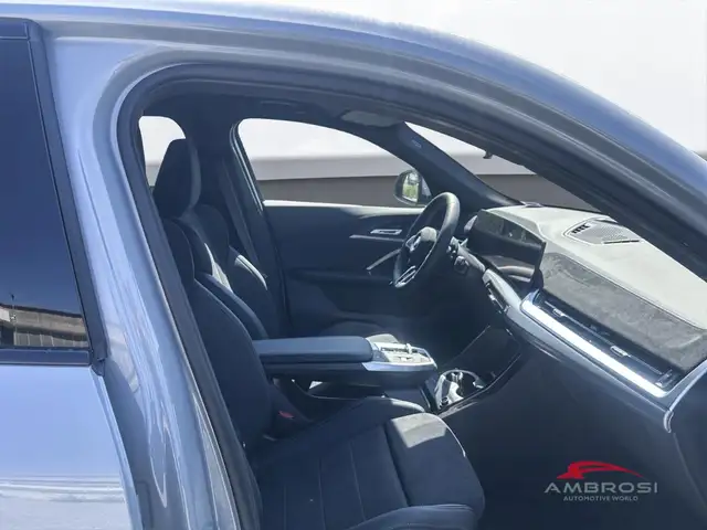 BMW X2 view 12