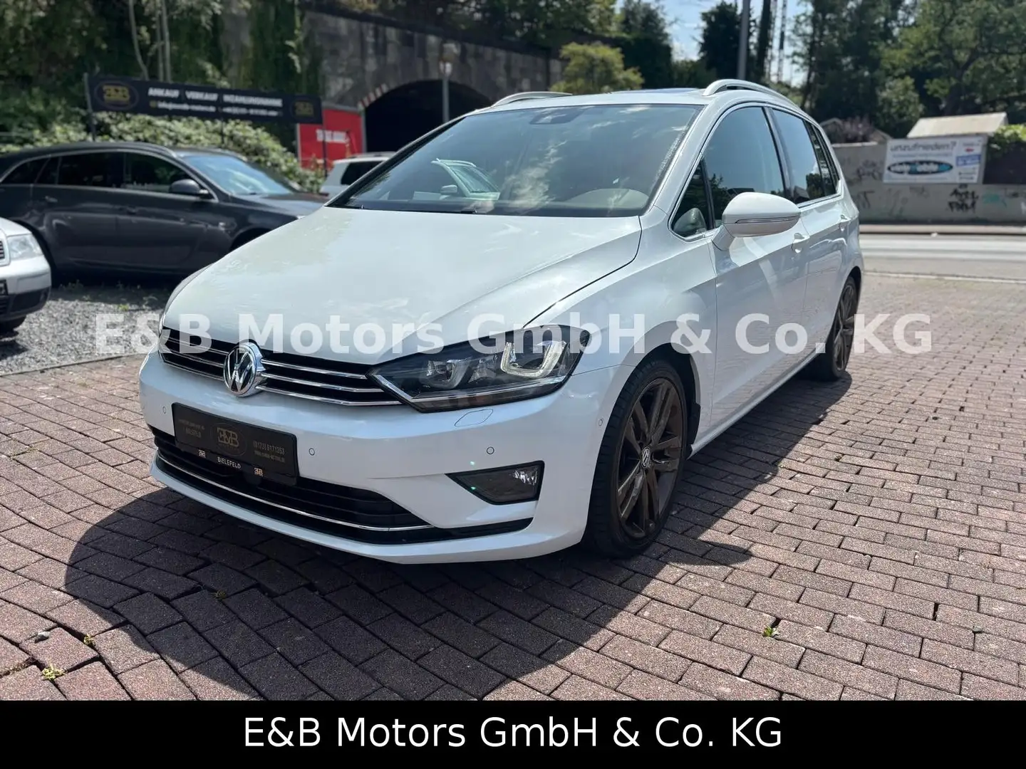 Volkswagen Golf Sportsvan VII Highline R-Line/AHK/PANO/2.Ha Blanco - 1