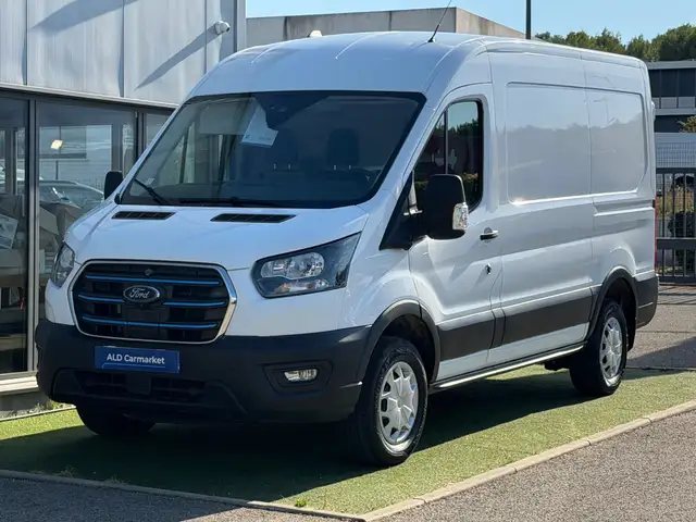 Ford E-Transit 390 L2H2 Trend Business 184 ch Batterie 75 kWh -50%