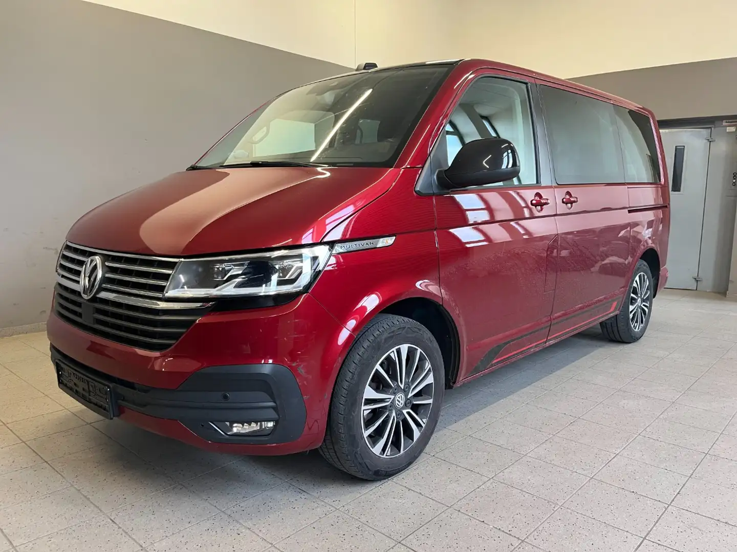 Volkswagen T6.1 Multivan 2.0 TDI Edition 4M DSG AHK*STHZ*NAV Schwarz - 2