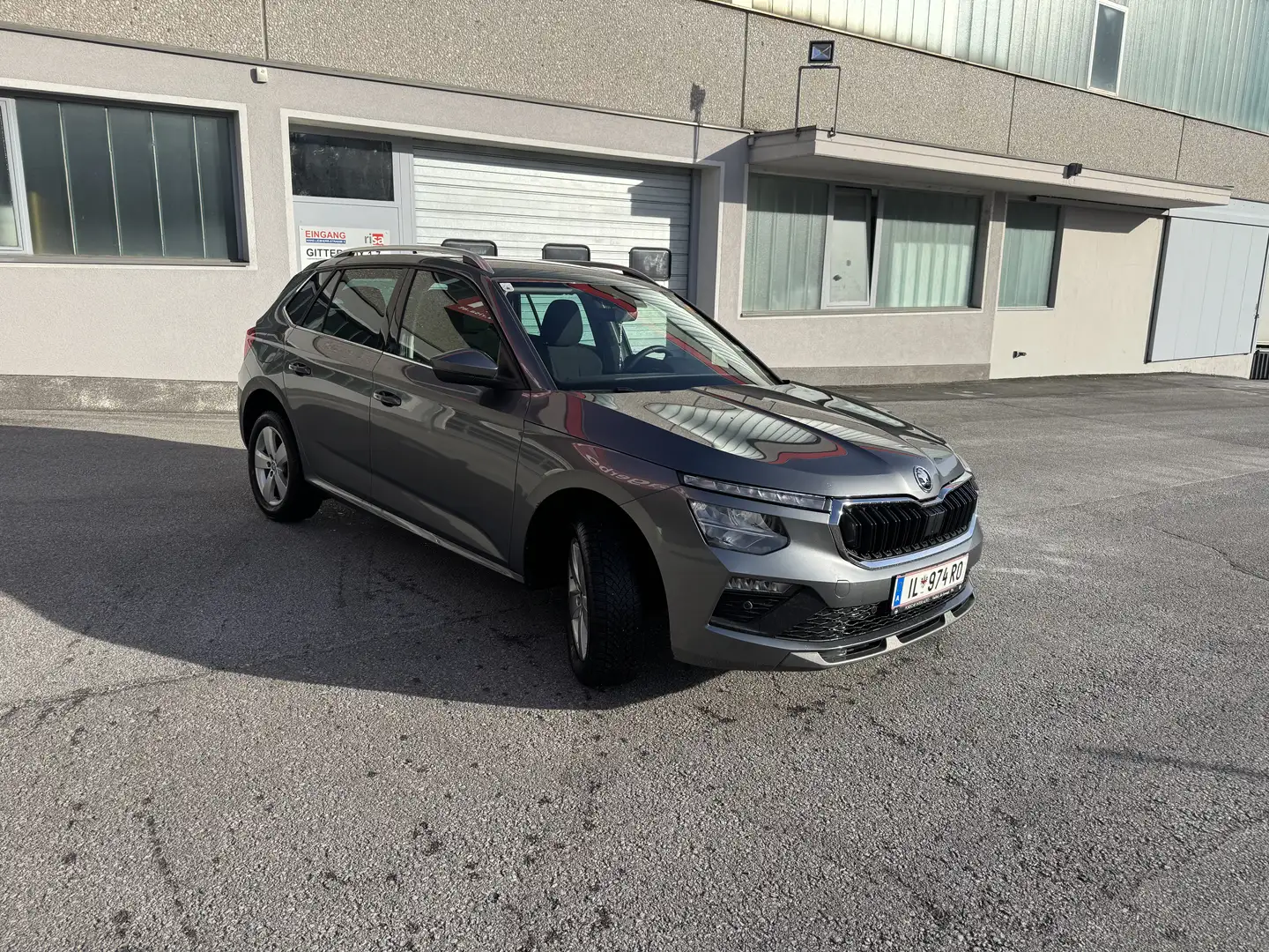 Skoda Kamiq 1.0 TSI Selection Grau - 2