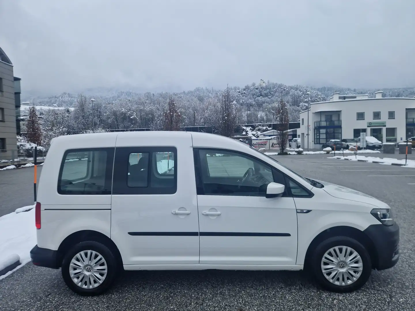 Volkswagen Caddy 2.0TDI Pickerl neu! Tempomat-Klima-Parksensoren! Weiß - 2