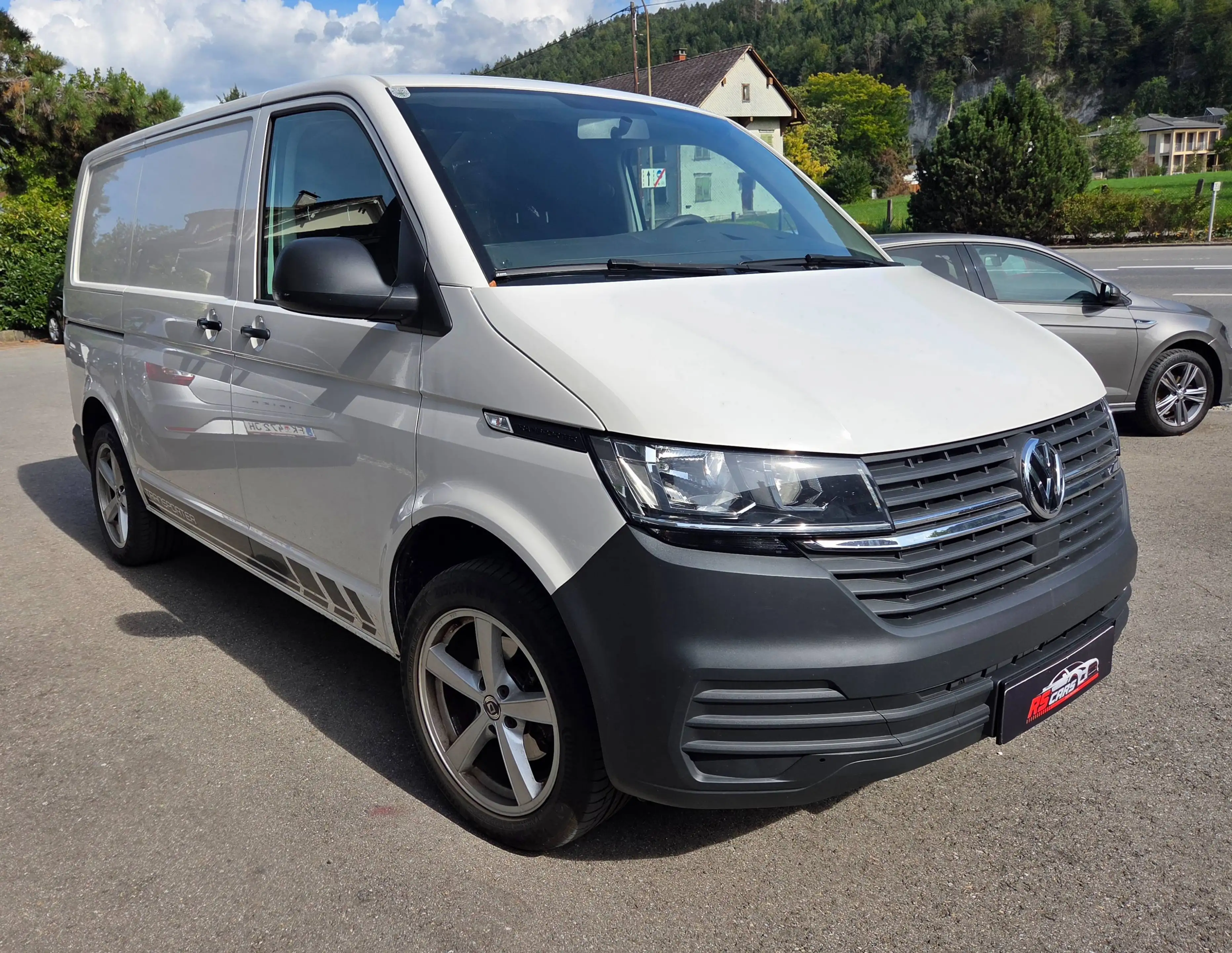 Volkswagen T6.1 Transporter FWD — photo 3