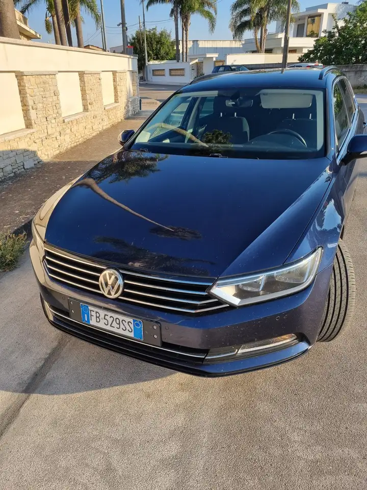 Volkswagen Passat Variant 1.6, foto 1