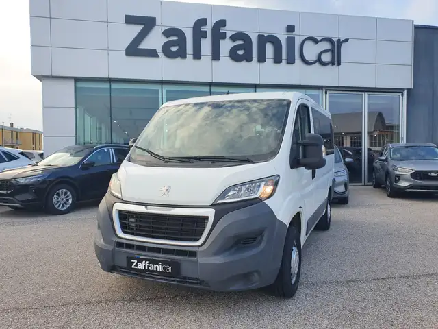 Peugeot Boxer 330 2.0 BlueHDi/110CV FAP PC-TN Combi Comfort