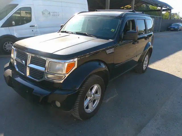 Dodge Nitro SE