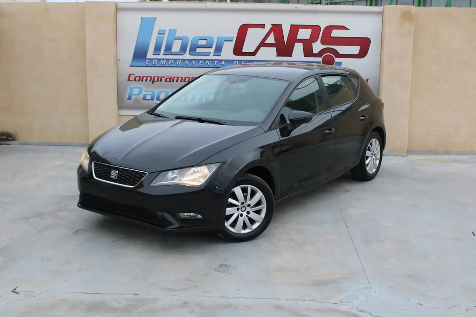 SEAT Leon 1.6 TDI 105cv St&Sp Style Negro - 2