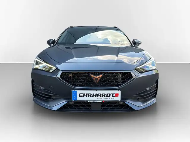 CUPRA Leon view 3