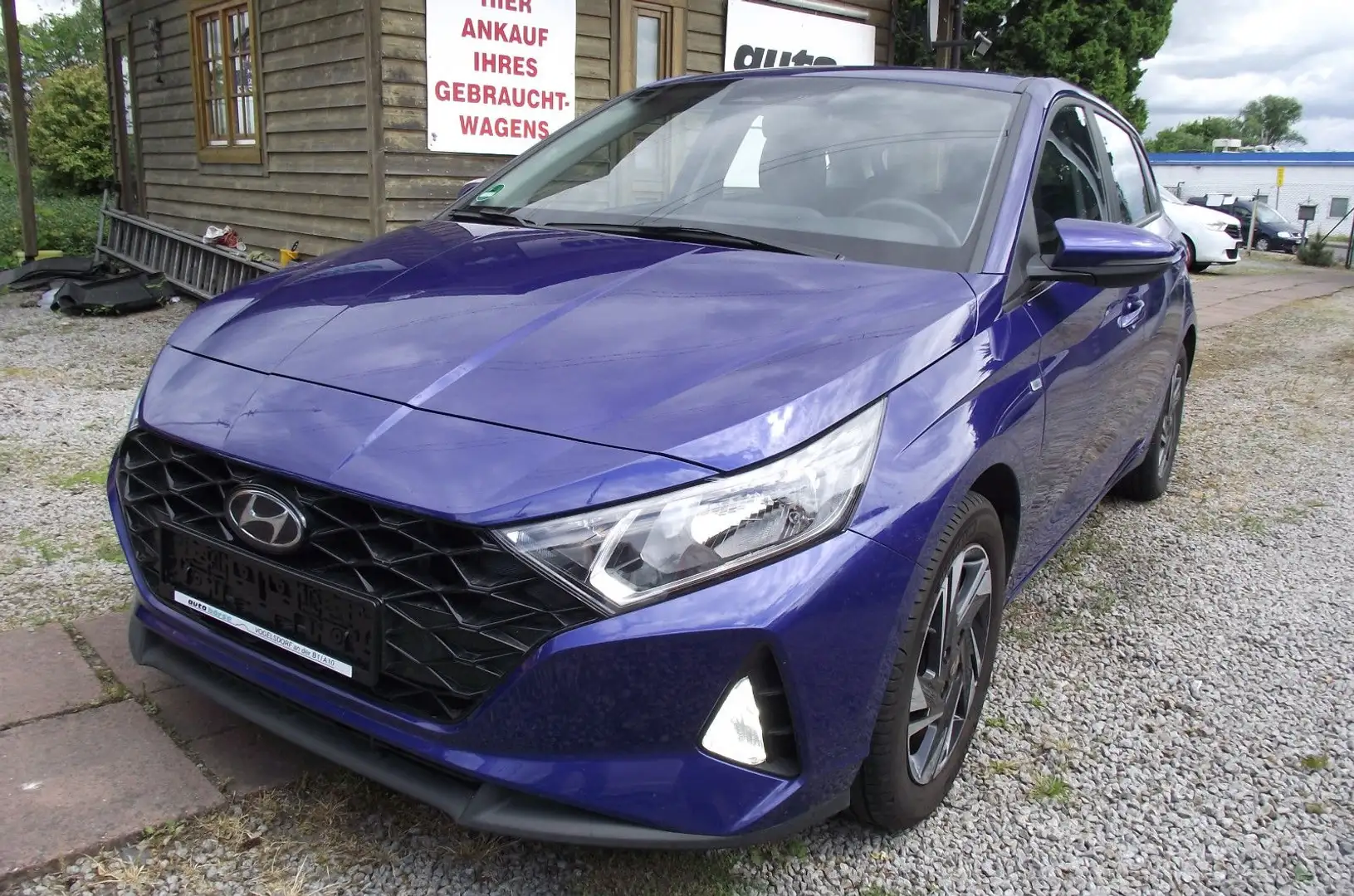 Hyundai i20 Intro Edition Mild-Hybrid Blau - 1