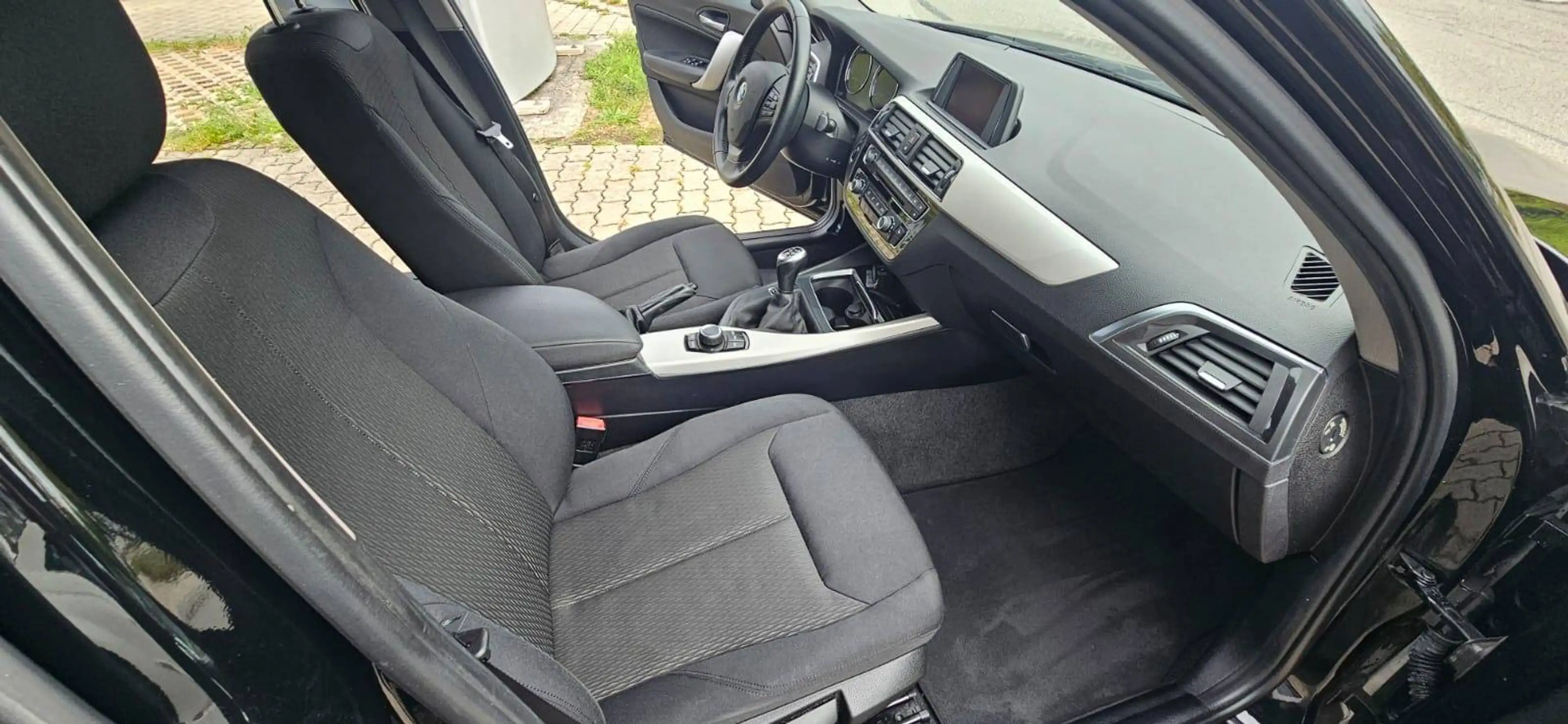 BMW 116 116 i — photo 13