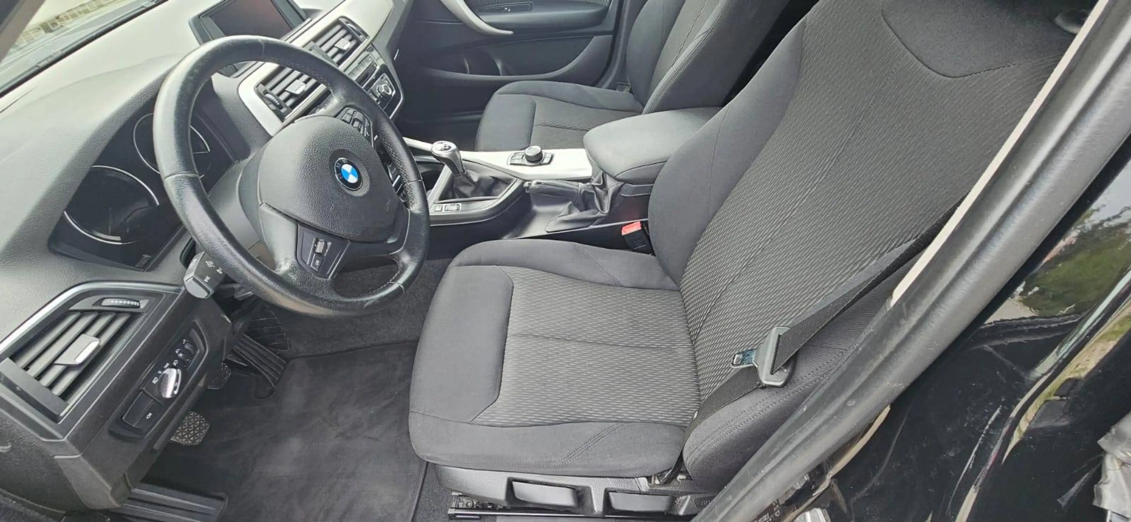 BMW 116 116 i — photo 15